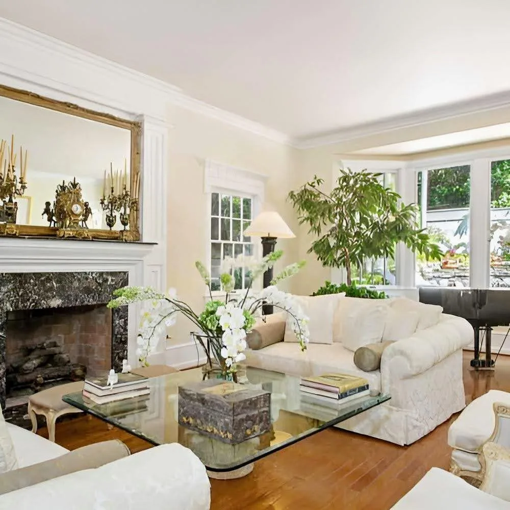 Safe Haven Recovery - interior photo