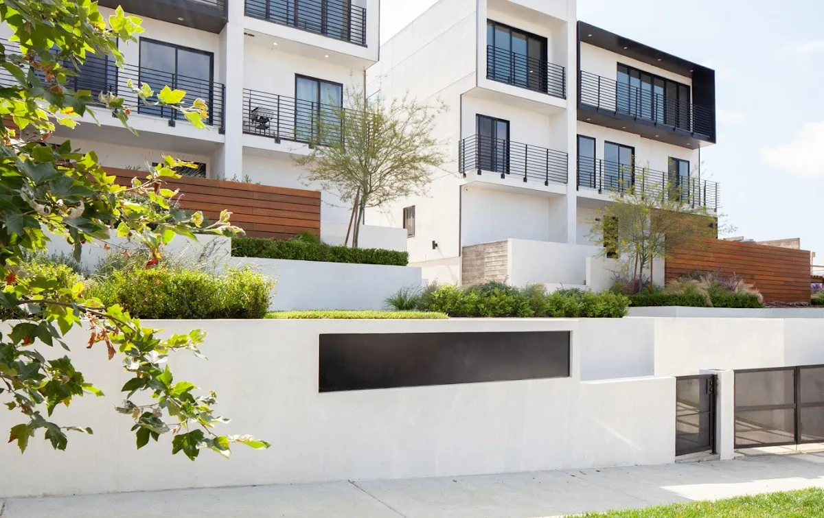 Exterior view of Losangeles detox center — apartment