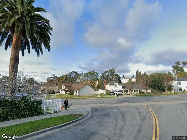 Gratitude Lodge-Drug & Alcohol Substance Abuse Addiction Center Newport Beach, CA - Photo 4