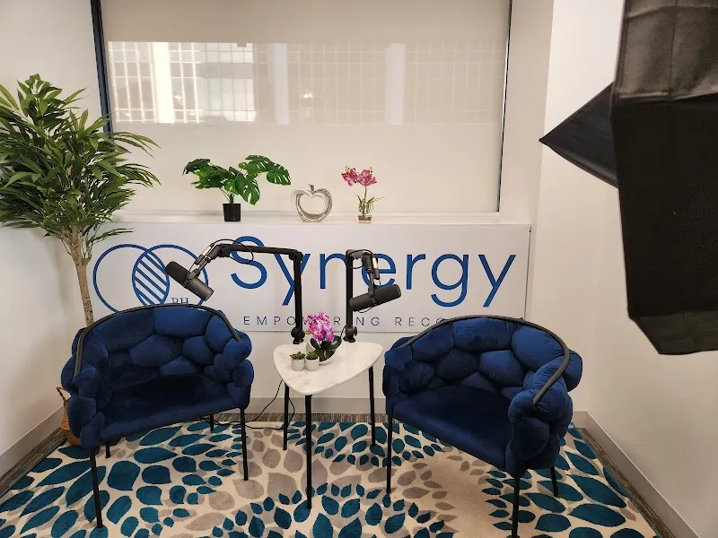 Synergy Empowering Recovery | DETOX PHP IOP SOBER LIVING, Alcohol & Drug Rehab in Beverly Hills | Addiction Treatment in CA - Photo 3