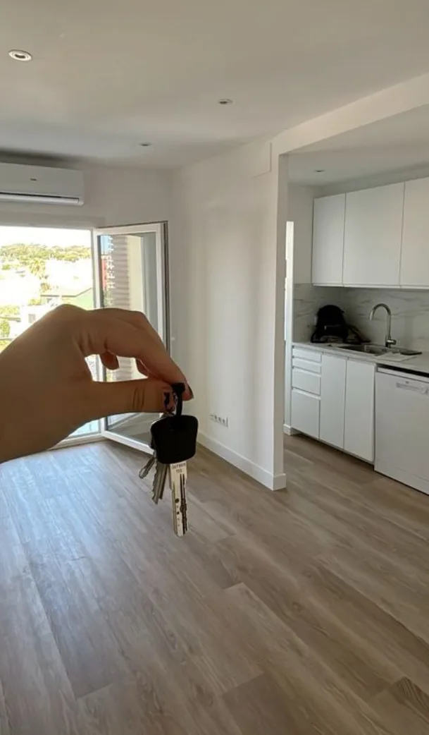 Donny's House Men's Sober Living - interior photo