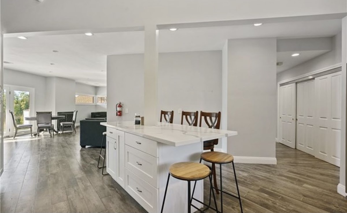 Tarzana Recovery Center - Ảnh 1