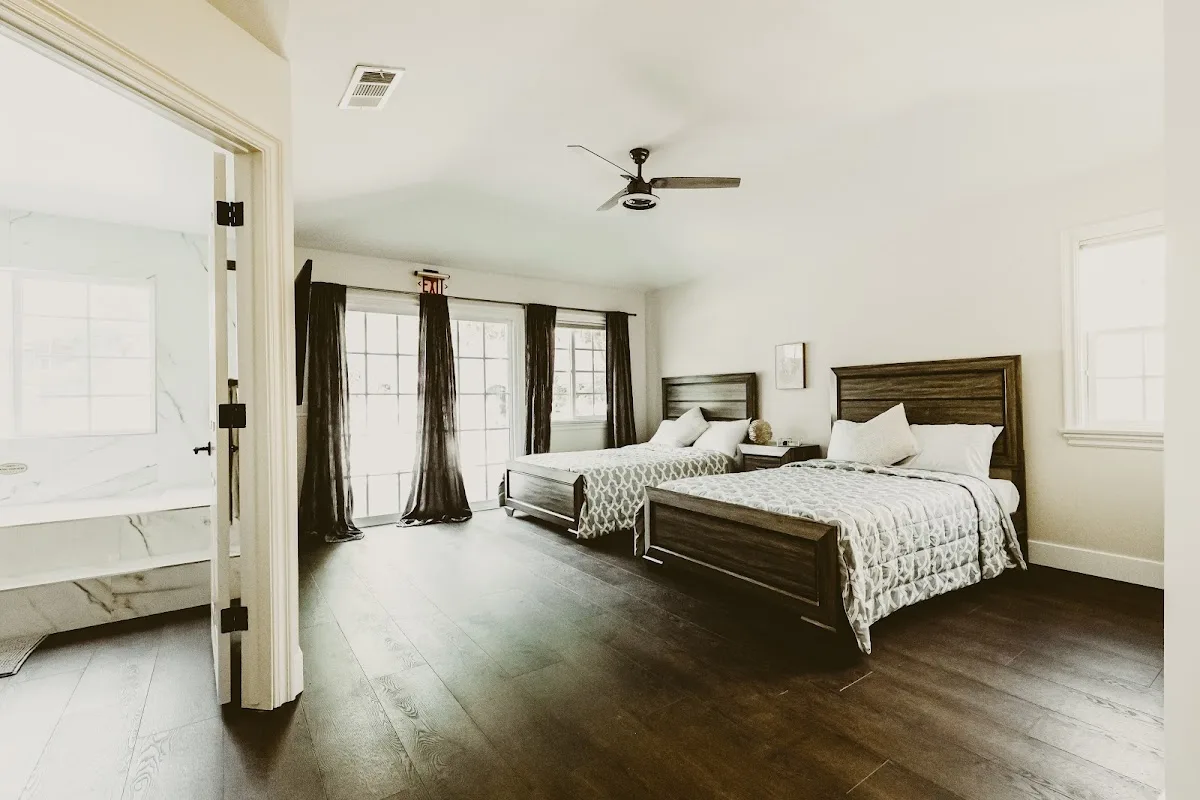 Shadow Hills Recovery Inc. - interior photo