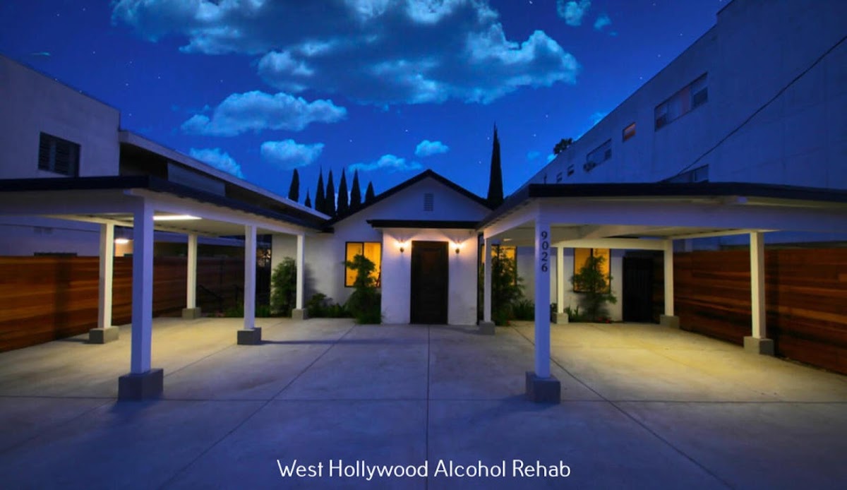 West Hollywood ATC - Photo 6