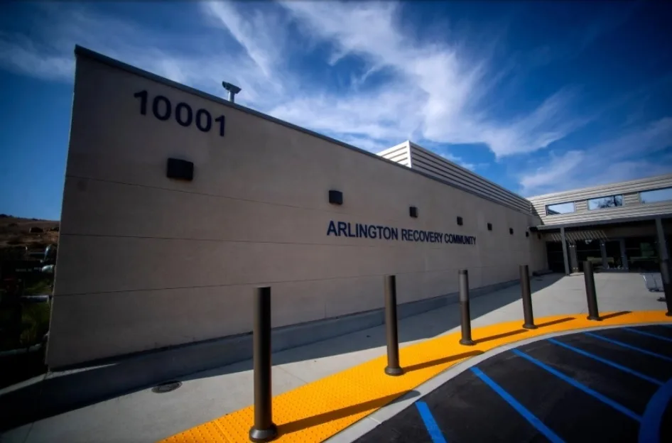 Cedar House Life Change Center At Arlington facility photo