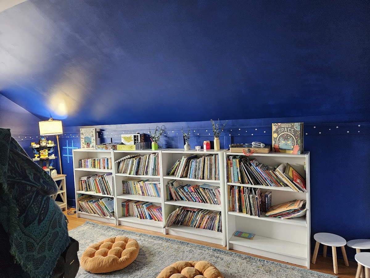 Alternative House - Photo 1