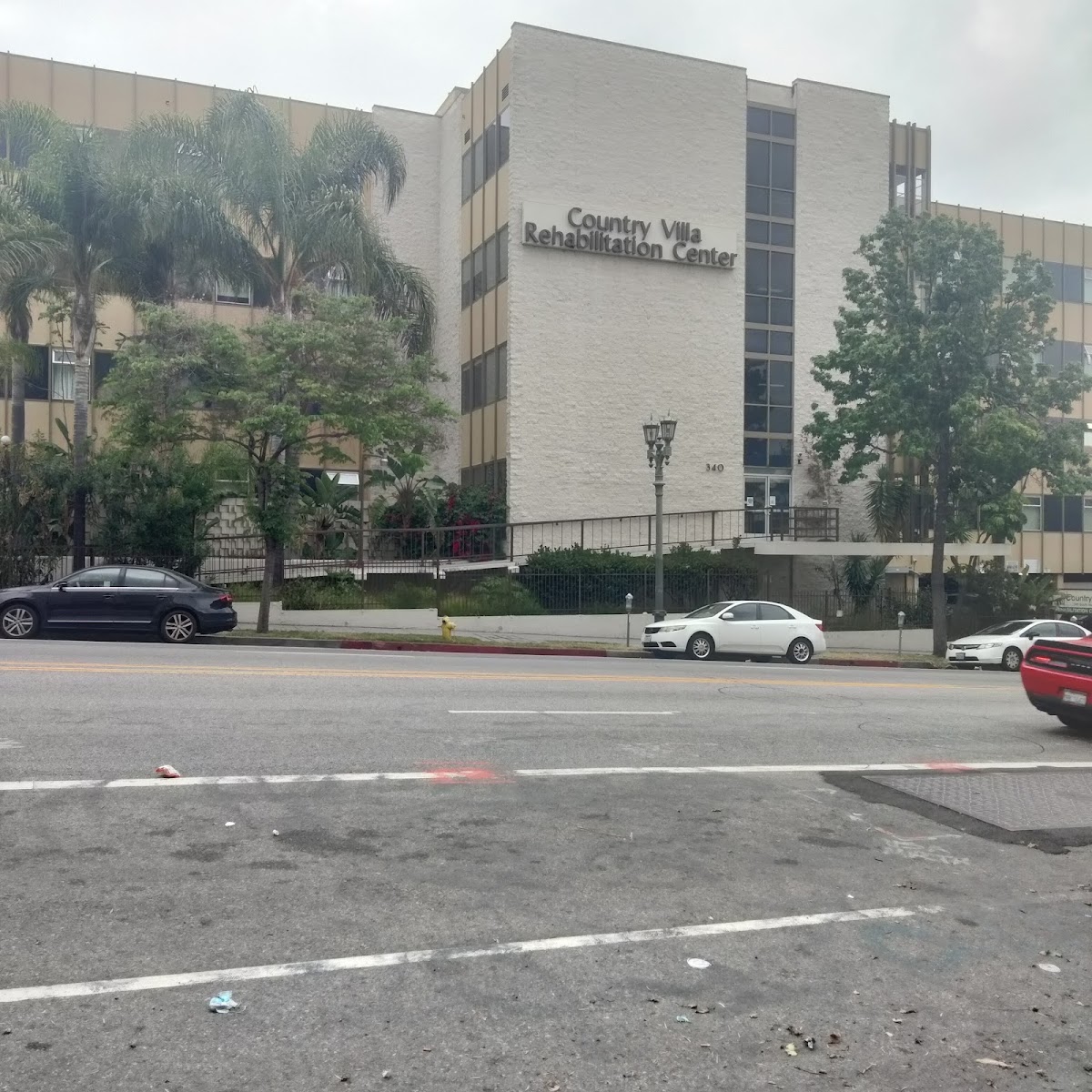 Rehabilitation Center of Los Angeles - Photo 5