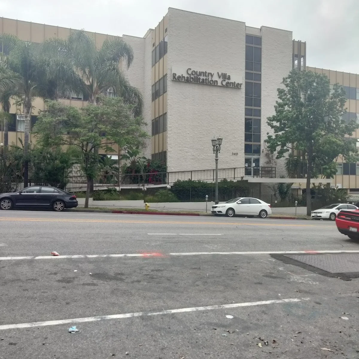 Rehabilitation Center of Los Angeles - Photo 2